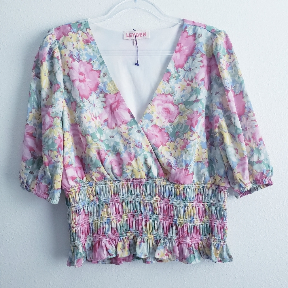 Leyden Floral Ruched Cropped Puff Sleeve Blouse
